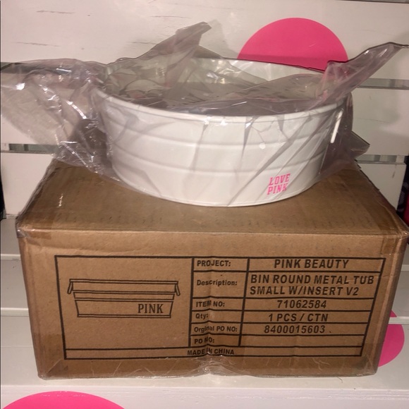 Victoria's Secret PINK Circle Store Display Metal / Bin TIN NIB LOVE PINK PROP - Picture 2 of 11